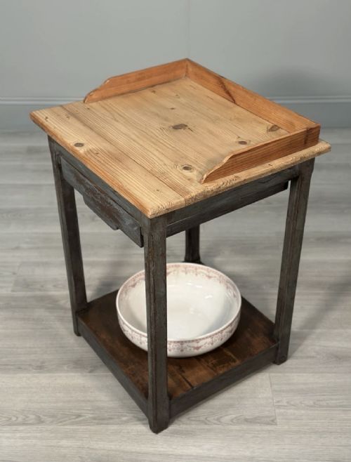 VICTORIAN PINE WASH STAND IN PAINT - ADDITIONAL PHOTO 7
