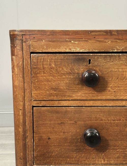 ANTIQUE CHEST OF DRAWERS IN SCUMBLE PAINT - ADDITIONAL PHOTO 6