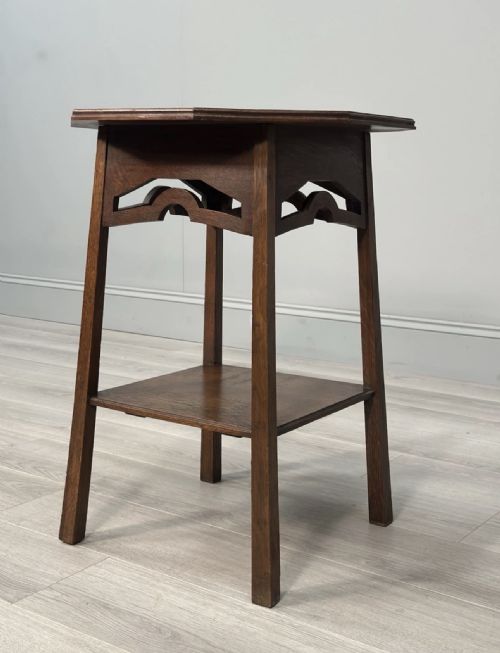 ARTS AND CRAFTS OAK SIDE TABLE C1910 - ADDITIONAL PHOTO 5