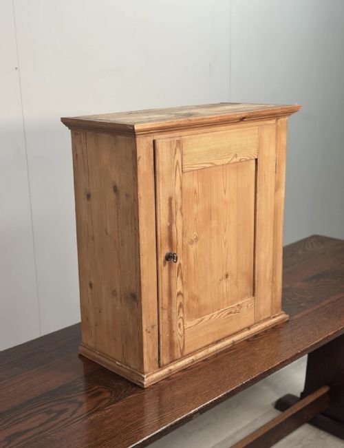 SMALL ANTIQUE PINE CABINET - ADDITIONAL PHOTO 2