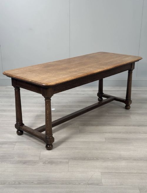 ANTIQUE OAK DINING TABLE C1910 - ADDITIONAL PHOTO 3