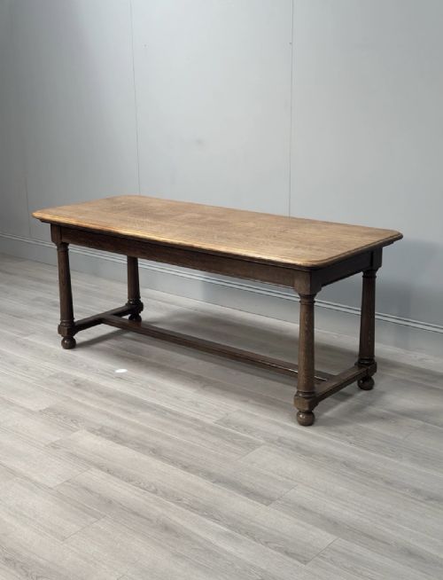 ANTIQUE OAK DINING TABLE C1910 - ADDITIONAL PHOTO 6