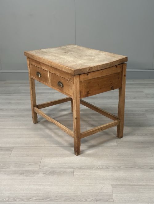 ANTIQUE BAKERS PREP TABLE - ADDITIONAL PHOTO 9