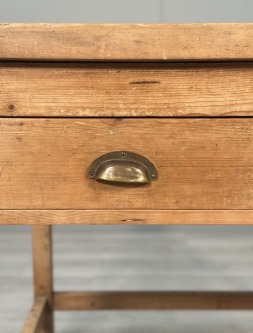 ANTIQUE BAKERS PREP TABLE - ADDITIONAL PHOTO 18