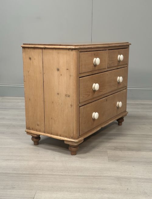 VICTORIAN PINE CHEST OF DRAWERS - ADDITIONAL PHOTO 7