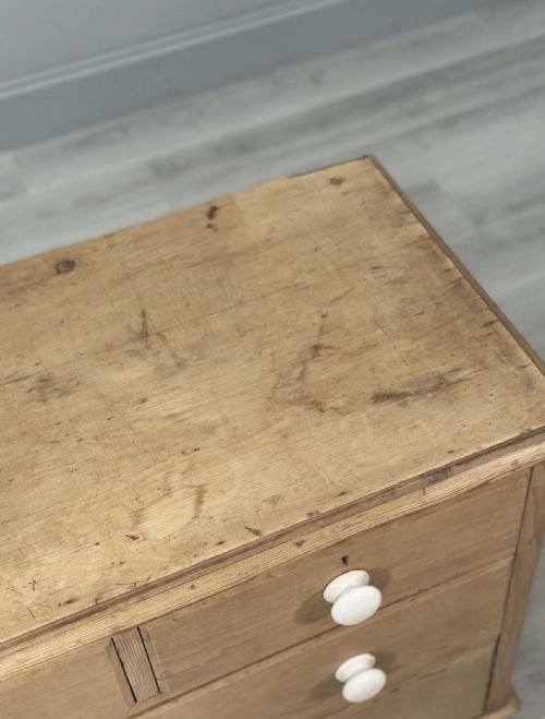 VICTORIAN PINE CHEST OF DRAWERS - ADDITIONAL PHOTO 12