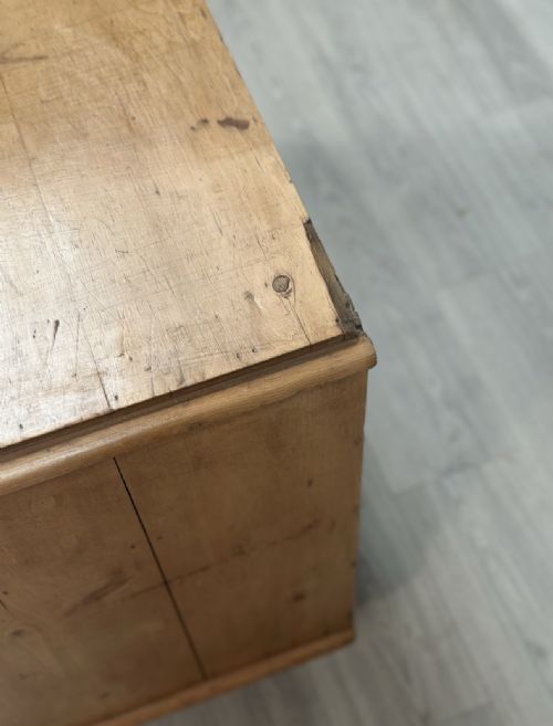 VICTORIAN PINE CHEST OF DRAWERS - ADDITIONAL PHOTO 14