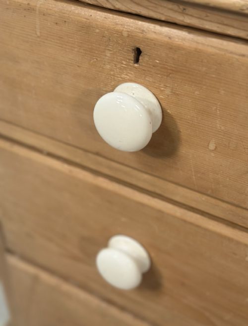 VICTORIAN PINE CHEST OF DRAWERS - ADDITIONAL PHOTO 15