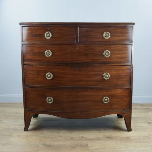 Georgian Mahogany Bow Front Chest of Drawers