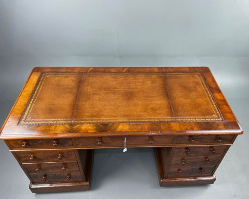 fig 1. Large victorian mahogany pedestal desk