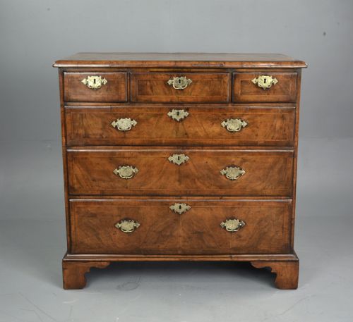 18th Century Walnut Chest of Drawers