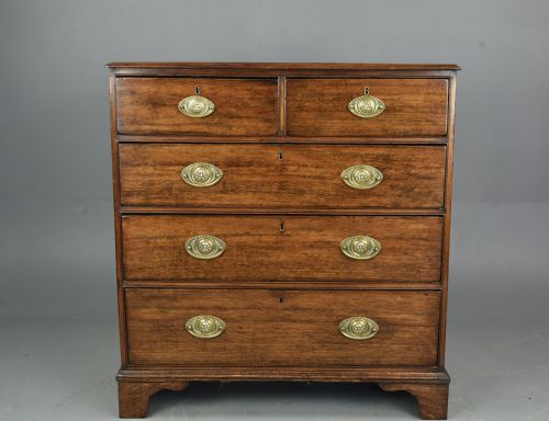 Georgian Oak Chest of Drawers