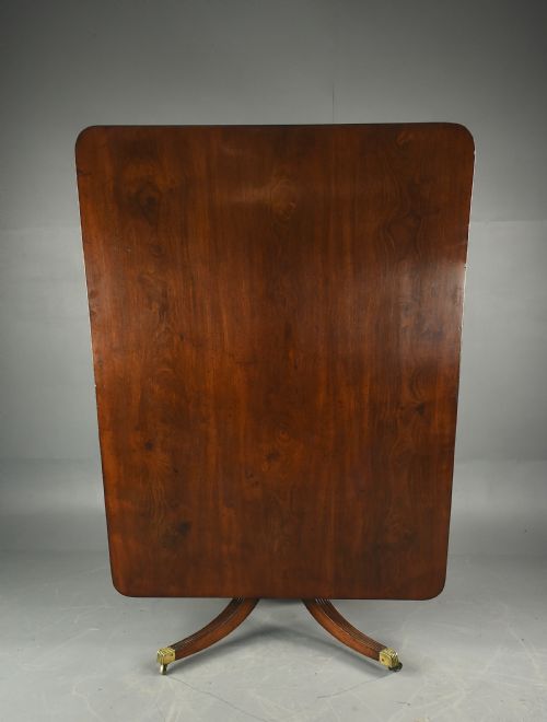 fig 1. Large Regency Mahogany breakfast dining table