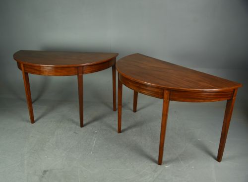Fine Pair of Georgian Mahogany Demi Lune Console Tables