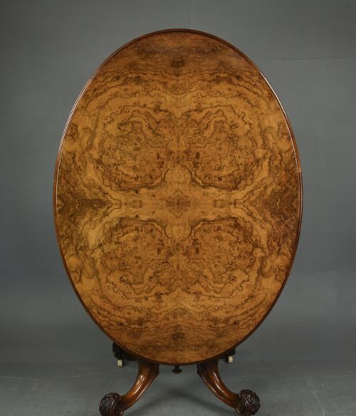 Victorian Walnut Dining Table