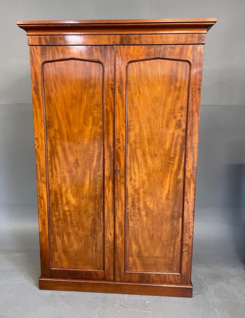 Victorian Two Door Wardrobe