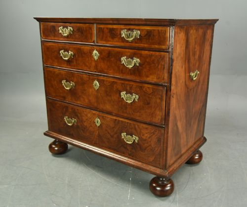 fig 1. Queen Anne walnut chest of drawers