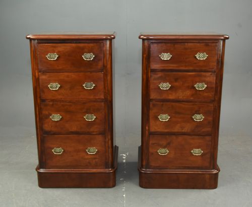 Pair of Victorian Mahogany Bedside Chests Von Drawers