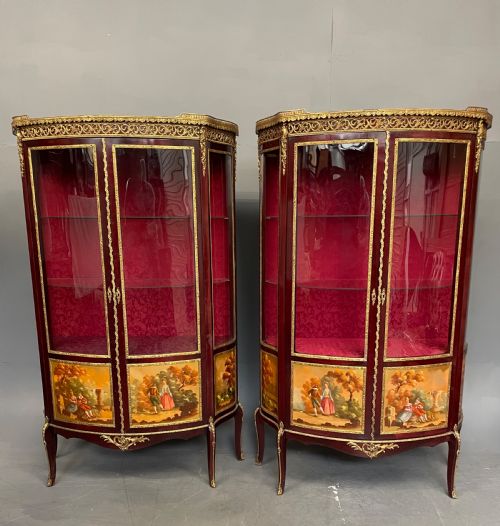 Pair of French  Display Cabinets Vatrines Painted Vernis Martin