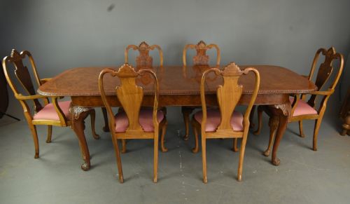 Walnut Queen Anne Style Dining Table and Chairs