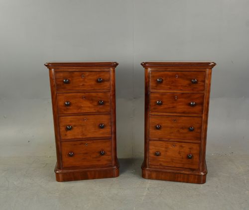 Victorian Pair of Mahogany Bedside Chests of Drawers