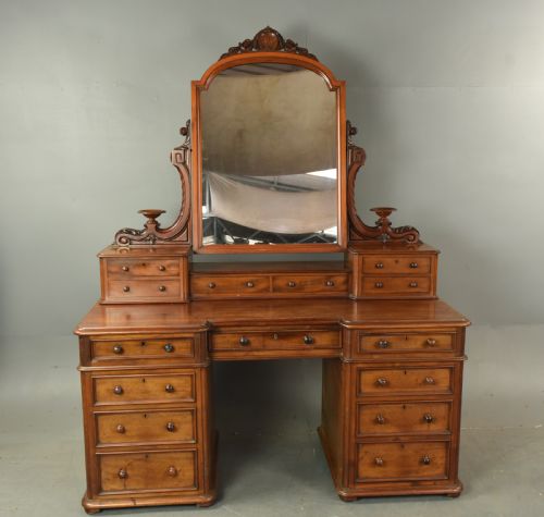 Victorian Mahogany Dressing Table