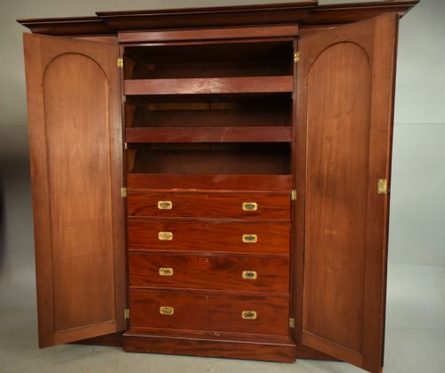 fig 2. Large 19th century regency breakfront wardrobe