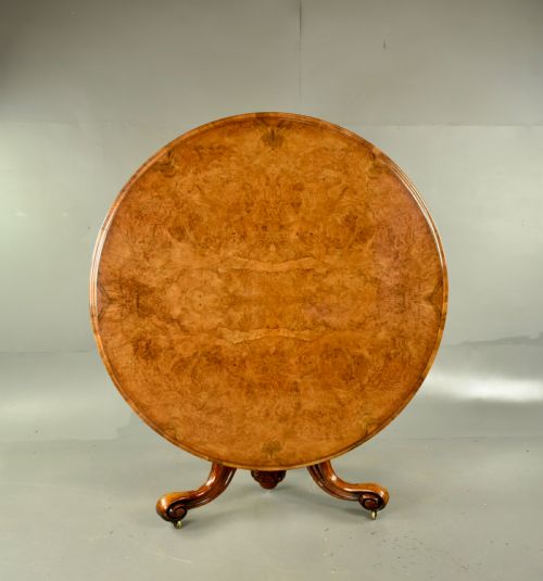 Victorian Walnut Dining Table