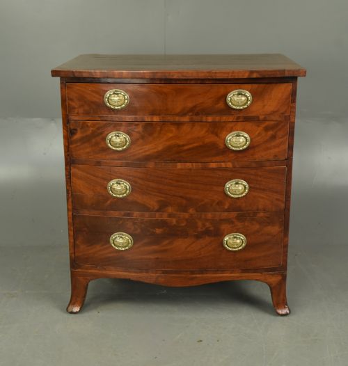Small Georgian Mahogany Bow Front Chest of Drawers