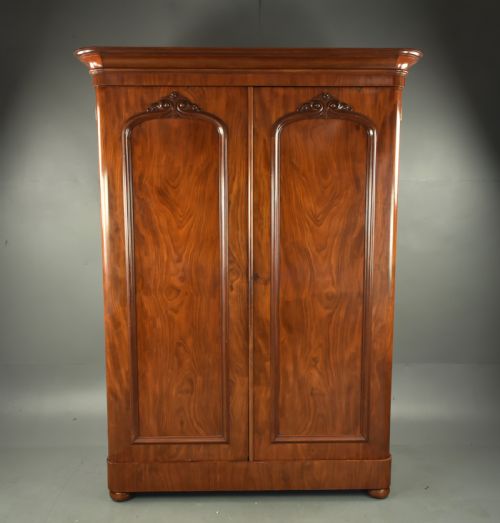 Victorian Double Wardrobe