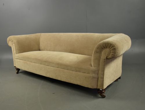 fig 1. Victorian Chesterfield sofa