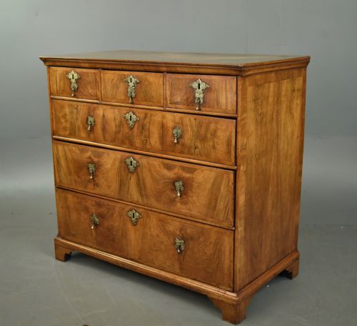 fig 1. 18th century walnut chest of drawers