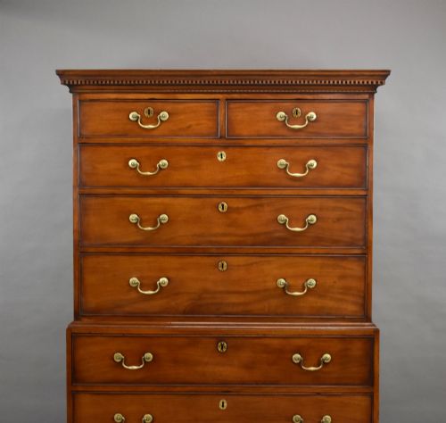 GEORGIAN MAHOGANY TALL BOY CHEST ON CHEST - ADDITIONAL PHOTO 1