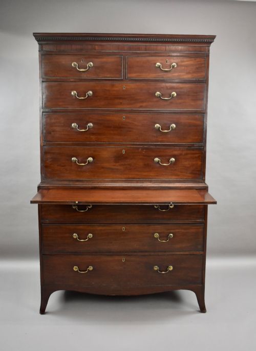 LARGE GEORGIAN MAHOGANY TALL BOY CHEST ON CHEST - ADDITIONAL PHOTO 6