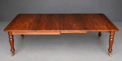 Victorian mahogany extending table
