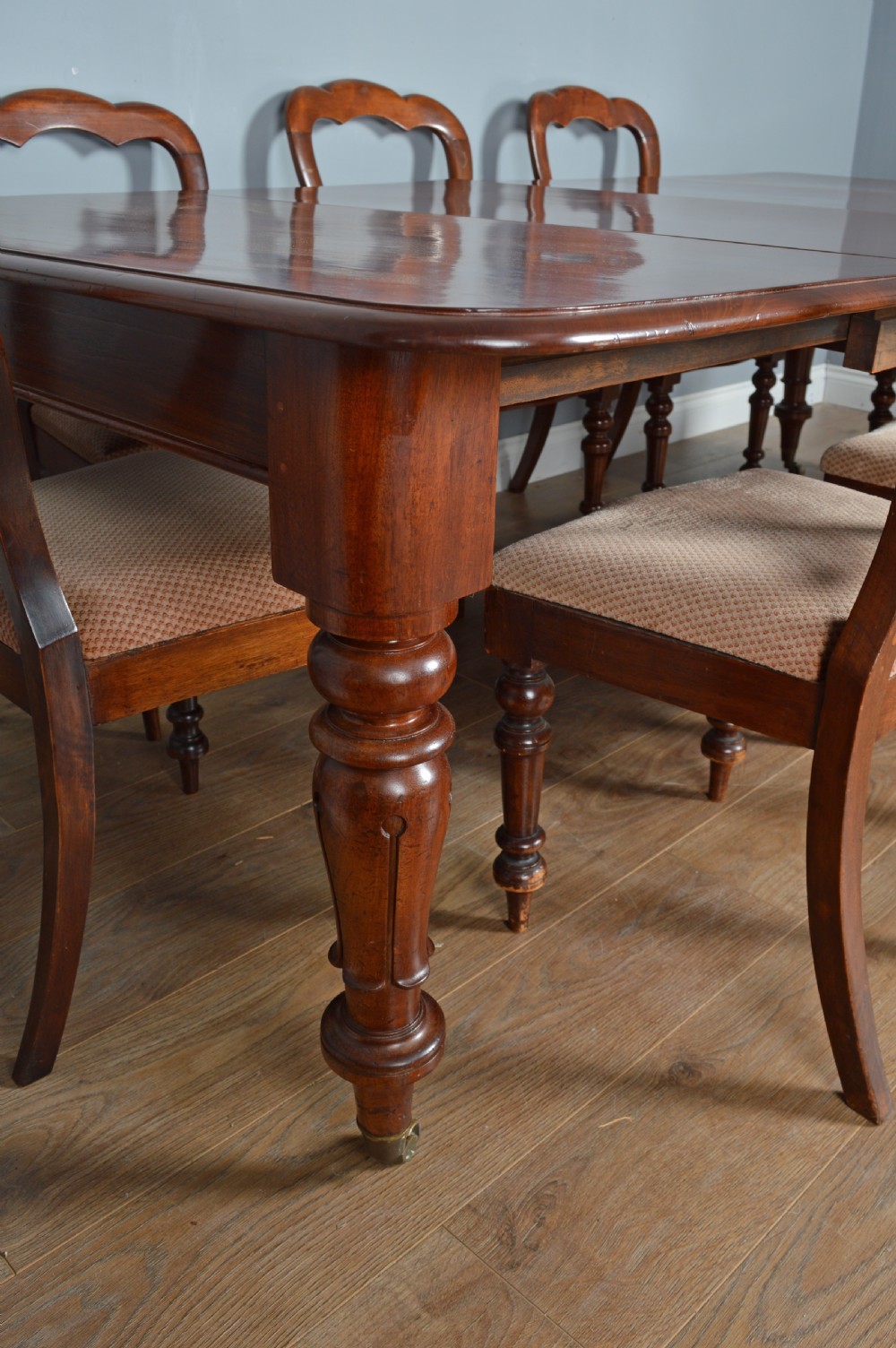 Early Victorian extending dining table and 8 victorian chairs  View III