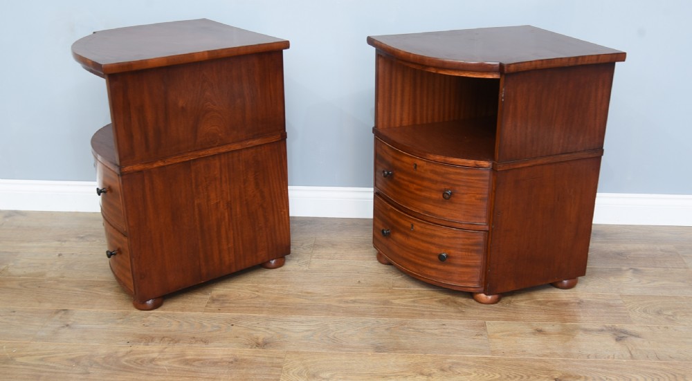 fine pair of Victorian mahogany bedside cabinets  View II