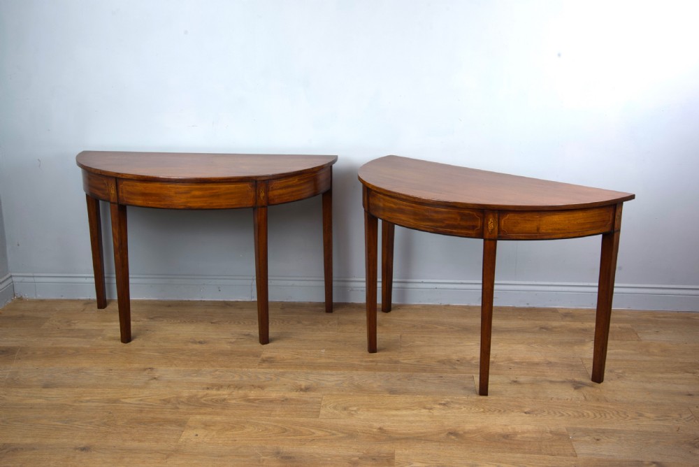 pair of Georgian mahogany console tables 