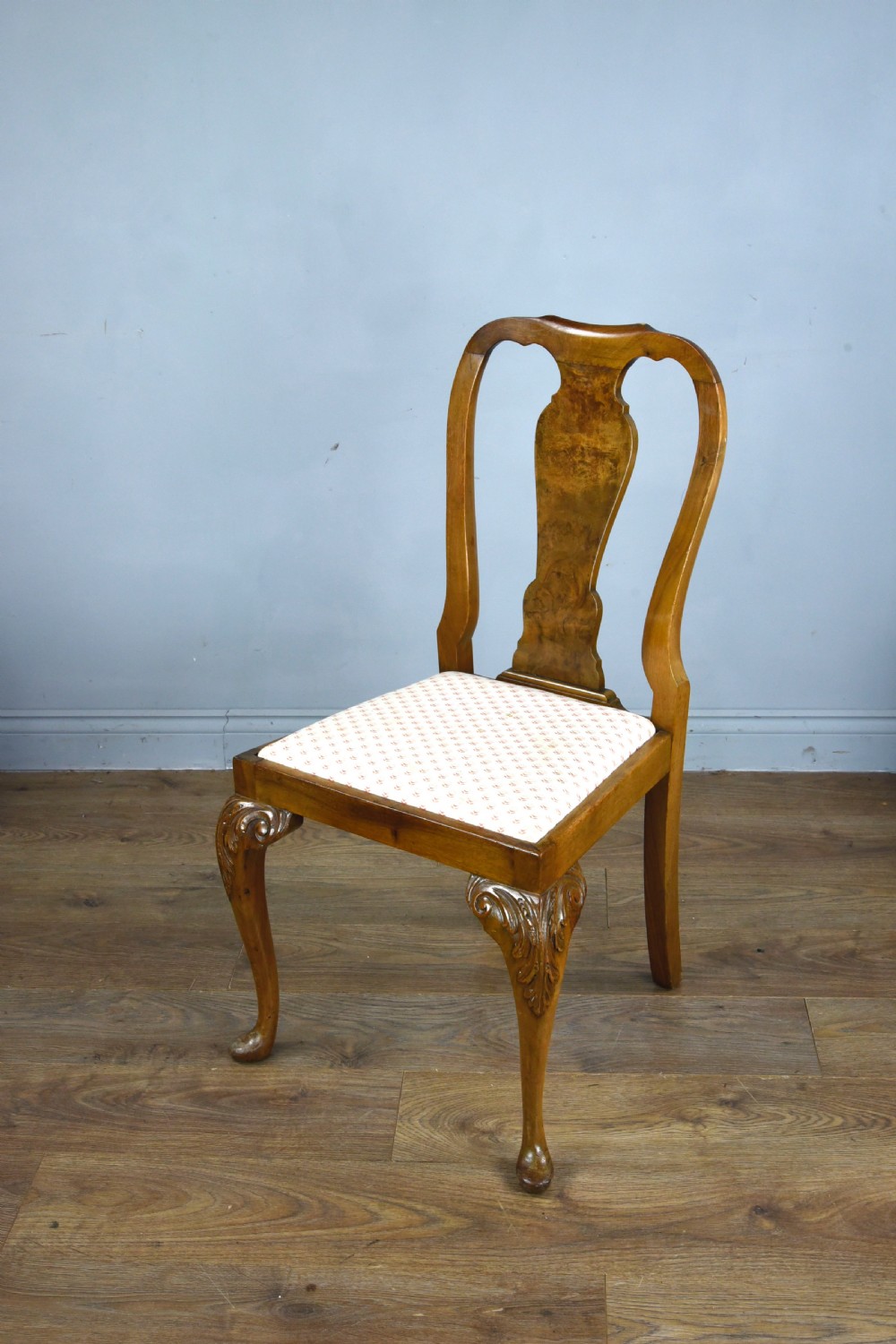 Set of eight walnut Queen Anne style ding chairs  View II