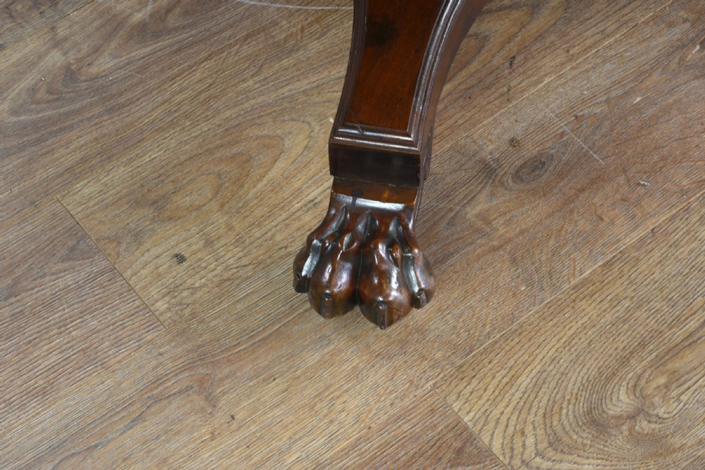 19th century circular extending dining table  View VI