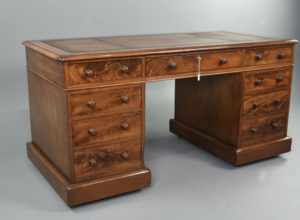 Large victorian mahogany pedestal desk  View III