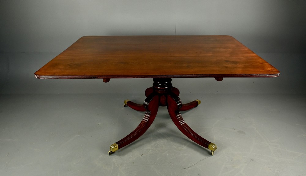 Large Regency Mahogany breakfast dining table 