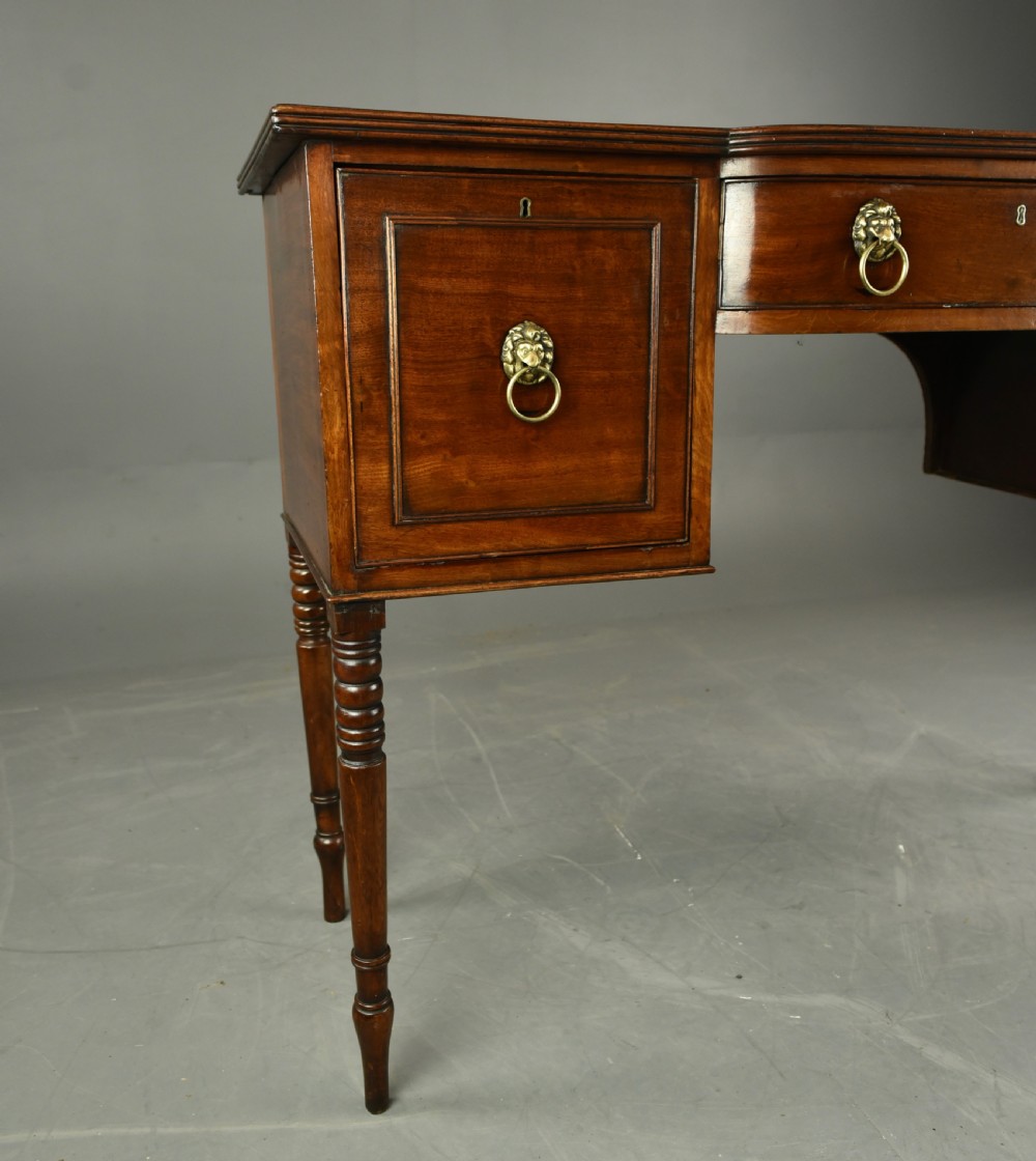 Small Georgian mahogany sideboard  View V