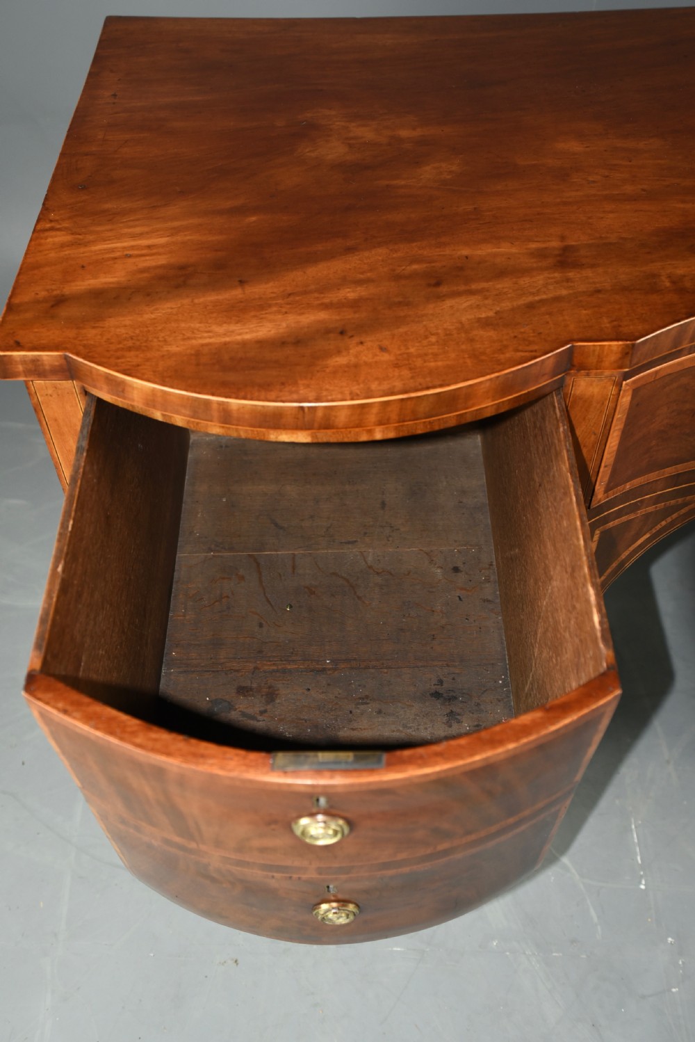 Georgian mahogany sideboard  View VII
