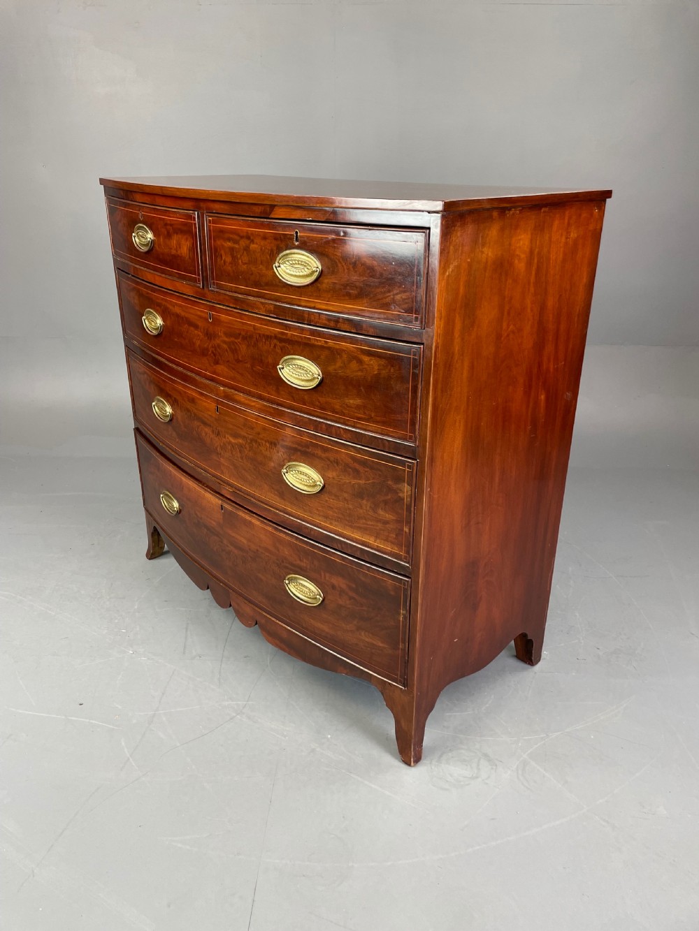 Georgian bow front chest of drawers  View VIII