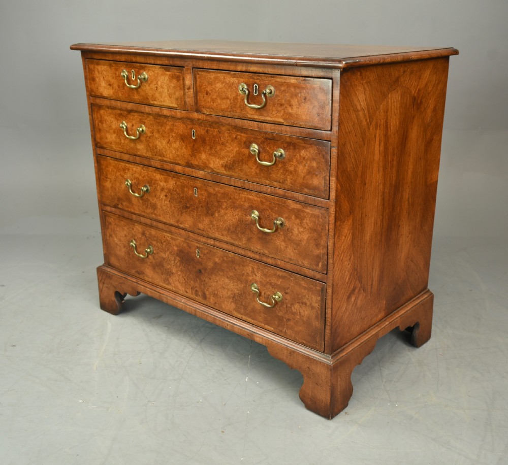 Antique pair of Georgian walnut chest of drawers  View V