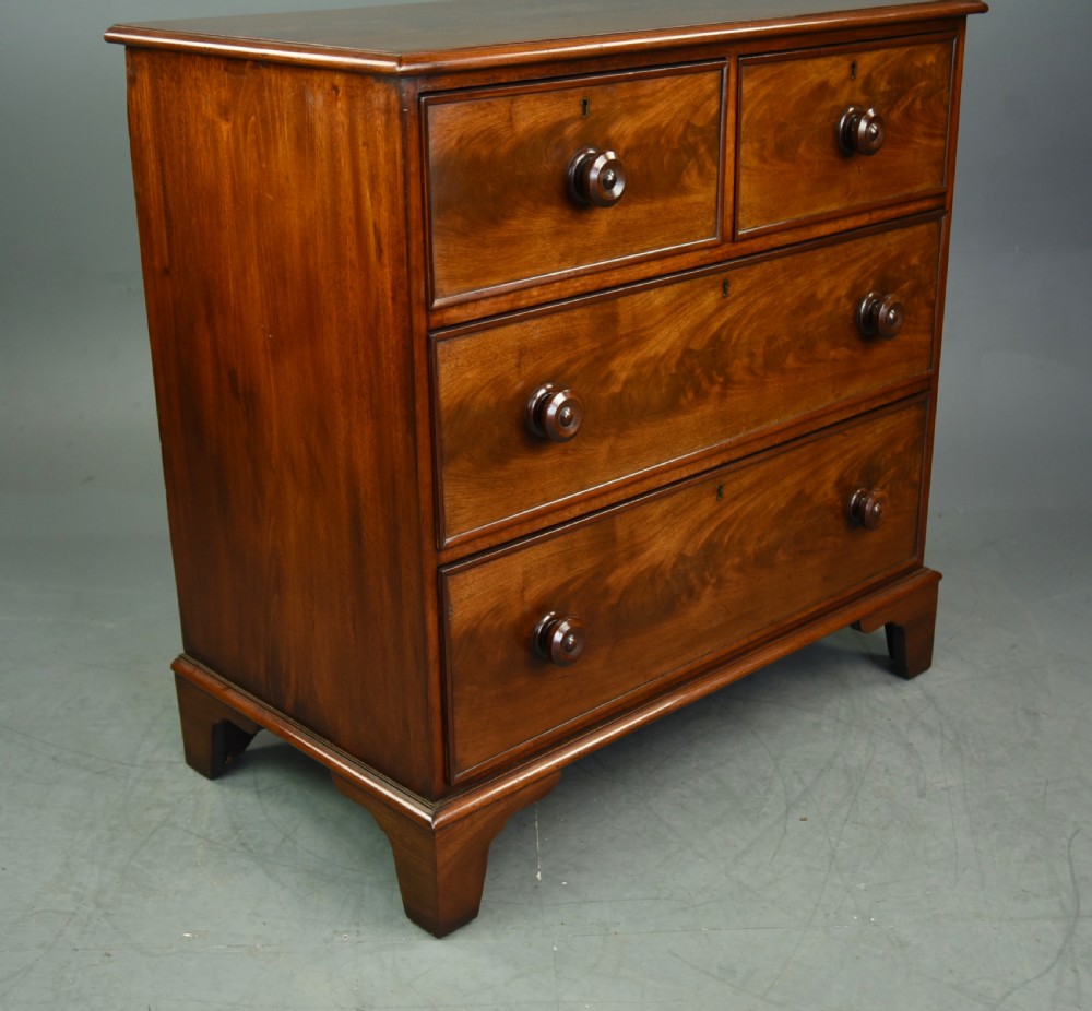 Victorian mahogany chest of drawers  View III