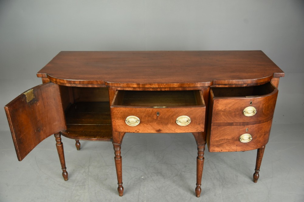 Georgian mahogany sideboard  View IV
