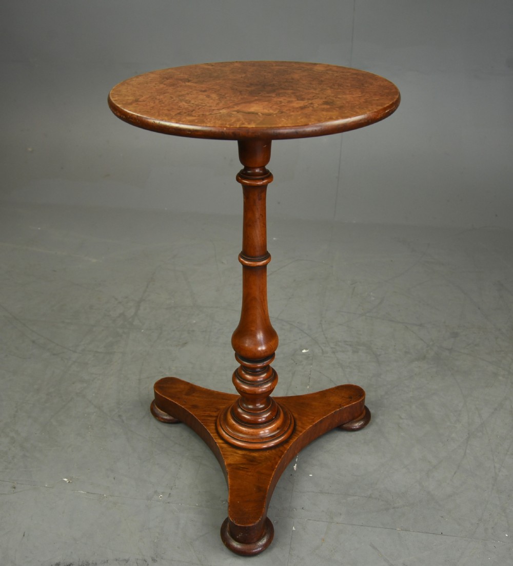 Victorian walnut lamp table 