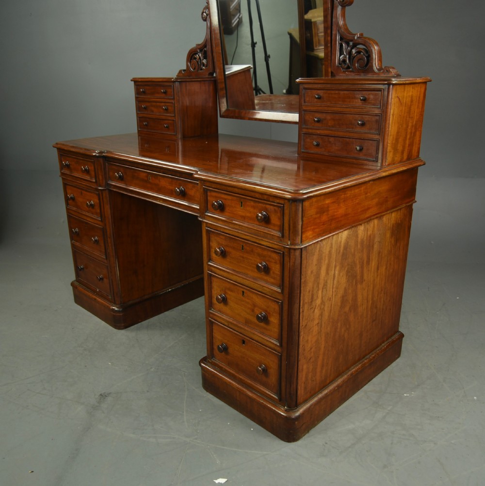 Victorian pedestal dressing table  View IV